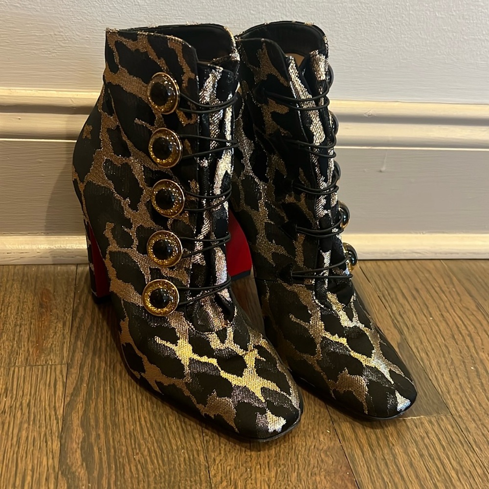 Christian Louboutin boots Silk